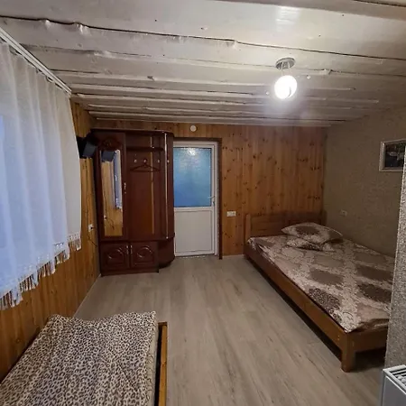 лимонний дім Guest house Pilipets