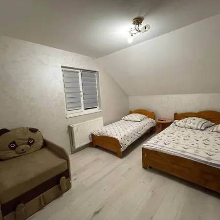 Guest house лимонний дім