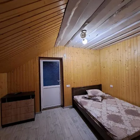 Guest house лимонний дім 3*