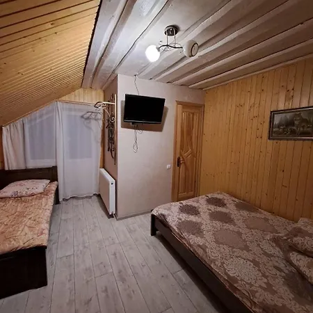 лимонний дім 3* Pilipets