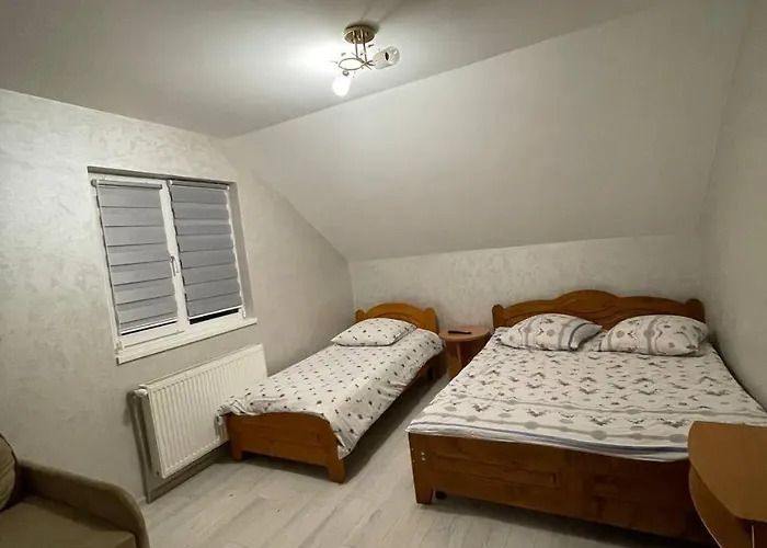 лимонний дім 3* Pilipets
